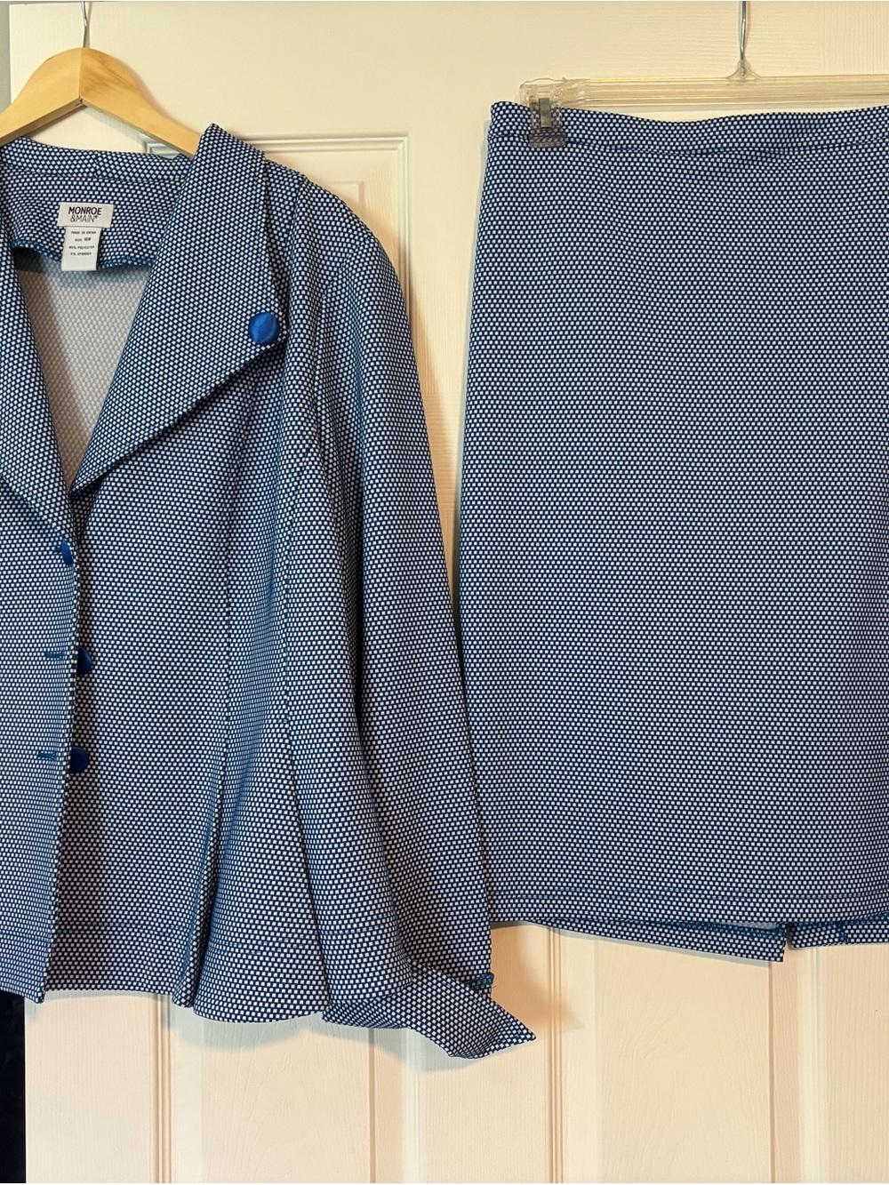 Monroe & Main Blue Textured Two-Piece Skirt Set